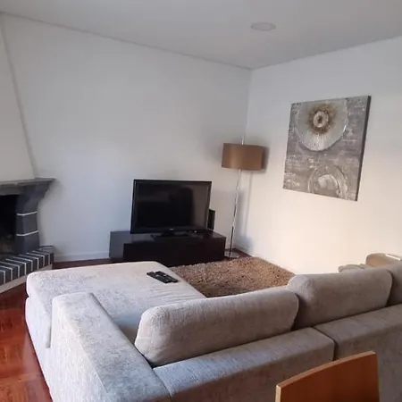 Casa Da Praca 1 Daire *