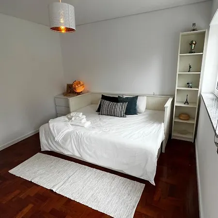 Lägenhet Casa Da Praca 1 *