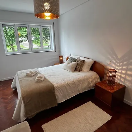 Lägenhet Casa Da Praca 1